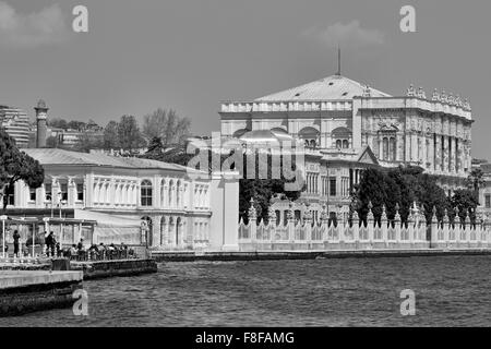 Le Palais de Dolmabahce, Istanbul, Turquie, Europe Banque D'Images