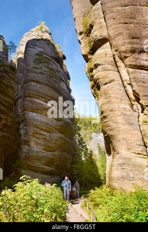 Sentier de randonnée, ville Rock Adrspach, Teplicke Rocks, République Tchèque Banque D'Images