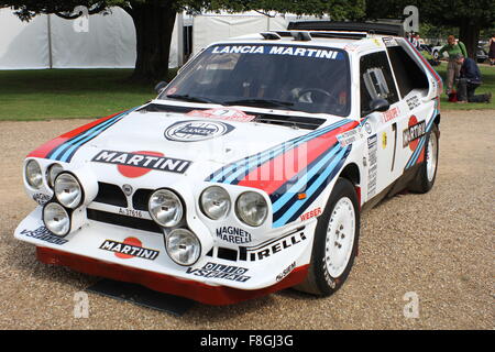 Lancia Delta S4 au Concours d'élégance qui s'est tenue à Hampton Court Palace, UK Banque D'Images