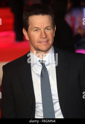 Londres, Royaume-Uni. Le 9 décembre 2015. Mark Wahlberg assistant à 'Daddy's Home' UK Film en première mondiale au cinéma Vue, Leicester Square, Londres, Royaume-Uni. Credit : Stills Press/Alamy Live News Banque D'Images