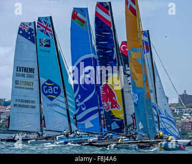 Farm Cove, Sydney, Australie. Dec 10, 2015. Extreme Sailing Act 8. Journée des médias. Début des courses dans la pratique Farm Cove, Sydney, Australie. L'Acte final de l'Extreme Sailing Series 2015 à Sydney à partir de la 11-13e décembre 2015. Credit : Action Plus Sport/Alamy Live News Banque D'Images