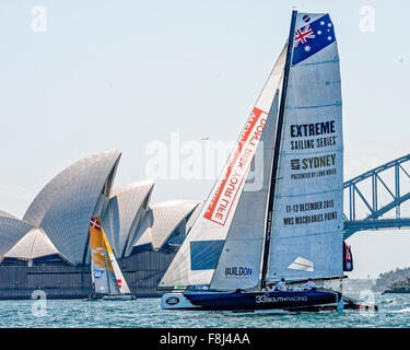 Farm Cove, Sydney, Australie. Dec 10, 2015. Extreme Sailing Act 8. Journée des médias. 33 course du sud (AUS) pratique courses dans Farm Cove, Sydney, Australie. 33 course du sud (AUS) naviguera dans l'Acte final de l'Extreme Sailing Series 2015 à Sydney à partir de la 11-13e décembre 2015. Credit : Action Plus Sport/Alamy Live News Banque D'Images