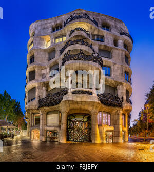 Casa Mila, l'architecte Antonio Gaudi, Barcelone, Catalogne, Espagne Banque D'Images