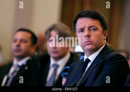 Rome, Italie. 10 Décembre, 2015. Matteo Renzi Roma 10-12-2015 Hotel Parco dei Principi. Med Forum 2015, dialogues méditerranéens. Crédit photo Samantha Zucchi Insidefoto : Insidefoto/Alamy Live News Banque D'Images