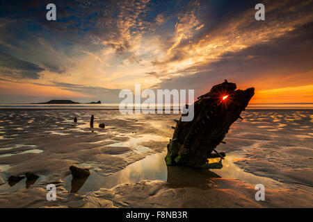 ÉPAVE DE LA HELVETIA, RHOSSILI BAY, GOWER, PAYS DE GALLES, ROYAUME-UNI Banque D'Images