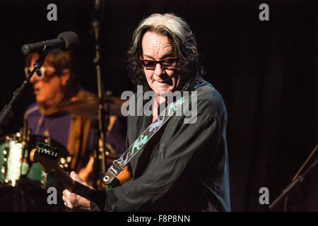 Detroit, Michigan, USA. 9Th Mar, 2015. TODD RUNDGREN effectuant sur sa tournée d'hiver 2015-2016 au Fillmore à Detroit, MI le 9 décembre, 2015 © Marc Nader/ZUMA/Alamy Fil Live News Banque D'Images