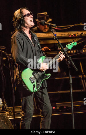 Detroit, Michigan, USA. 9Th Mar, 2015. TODD RUNDGREN effectuant sur sa tournée d'hiver 2015-2016 au Fillmore à Detroit, MI le 9 décembre, 2015 © Marc Nader/ZUMA/Alamy Fil Live News Banque D'Images