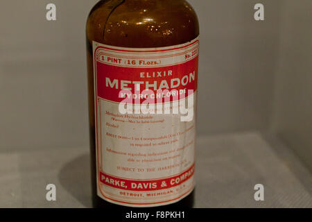 Vintage Elixir Methadon (chlorhydrate de méthadone) bouteille - USA Banque D'Images