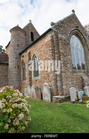 St Brelade's donne sur l'église St Brelade's Bay sur Jersey Banque D'Images