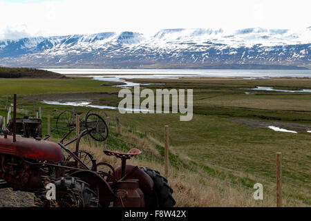 Vieux tracteur Laufas Folk Museum Eyjafjörður le nord de l'Islande Banque D'Images