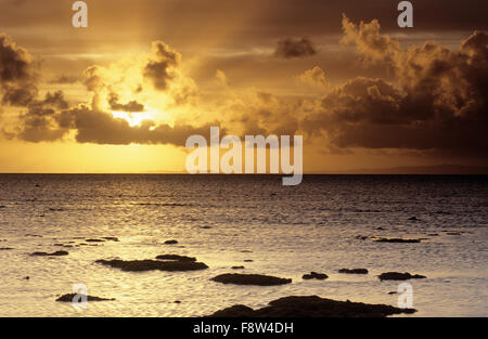 Îles Fidji, Viti Levu, Jean-Michel Cousteau Fiji Islands Resort, et le coucher du soleil, les oceanscape Banque D'Images