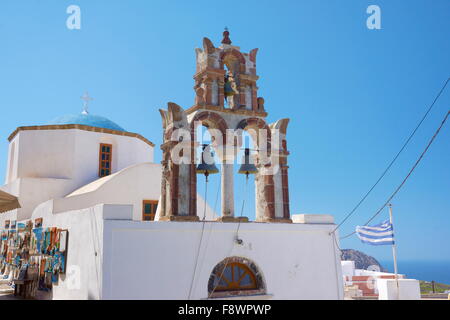 - Santorin Îles Cyclades, Grèce, Église Theotokaki à Pyrgos Banque D'Images