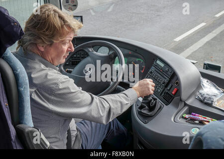 Chauffeur de car travailler à Vienne Banque D'Images