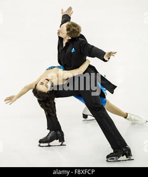 Barcelone, Espagne. 11 Décembre, 2015. USA'S MADISON CALER/EVAN BATES effectuer leur danse senior - programme court au cours de la 21e finale du Grand Prix of Figure Skating Final à Barcelone - Le ISU Grand Prix of Figure Skating Final, qui aura lieu conjointement avec la finale du Junior Grand Prix, est la consécration du Grand Prix circuit série et la deuxième plus importante manifestation de l'Union internationale de patinage (ISU) après les Championnats du monde. Credit : Matthias Rickenbach/ZUMA/Alamy Fil Live News Banque D'Images