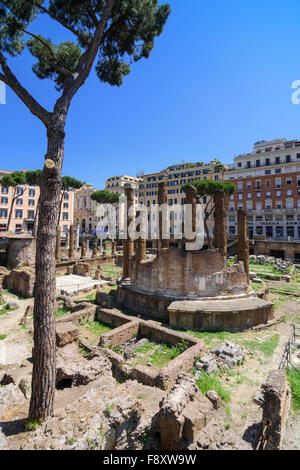 Vestiges romains dans le Largo di Torre Argentina, Rome, Italie Banque D'Images