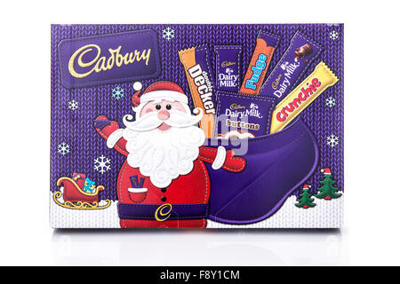 Cadbury's Sélection de Noël fort sur un fond blanc Banque D'Images