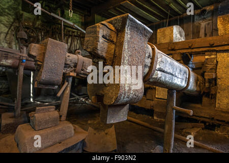 L'intérieur, marteaux, atelier dans un broyeur à marteaux, historique Bad Oberdorf à Bad Hindelang, Allgäu, Bavière, Allemagne Banque D'Images