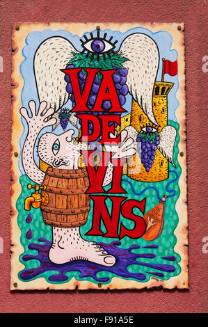 Enseigne à l'extérieur, bar bodega plaça dels Bous (Square des boeufs), Hostalric, province de Gérone, Catalogne, Espagne Banque D'Images