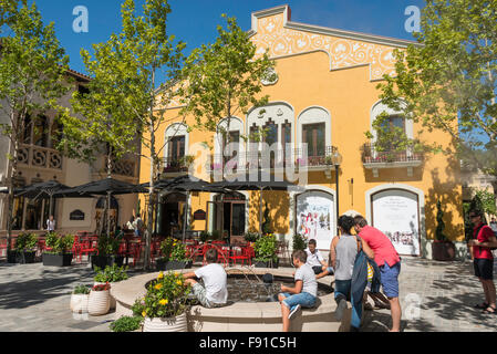 Small square at La Roca Village (Designer Outlet Shopping), La Roca del  Vallès, Barcelona, Catalonia, Spain Stock Photo - Alamy