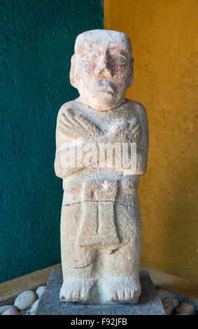 Sculpture à l'exposition, Tonina site archéologique, près de Ocosingo, Chiapas, Mexique Banque D'Images