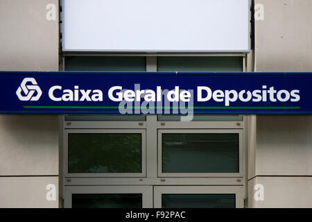 Markenname : 'La Caixa Geral de Depositos", Berlin. Banque D'Images