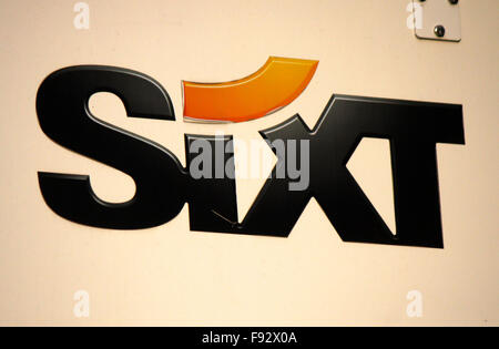 Markenname : 'Sixt', Berlin. Banque D'Images