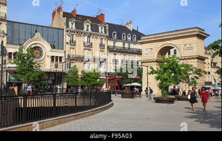 France, Bourgogne, Dijon, Place Darcy, Porte Guillaume, Banque D'Images