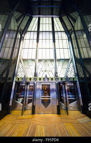 Chrysler Building, un chef-d'entrée de style architectural art déco, New York Banque D'Images