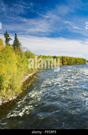 Otter Rapids le long de la rivière Churchill, dans le Nord de la Saskatchewan, Canada Banque D'Images