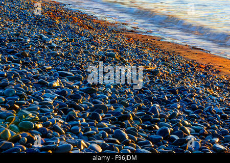 Le lever du soleil, Plage de Witless Bay, Newfoundland, Canada Banque D'Images