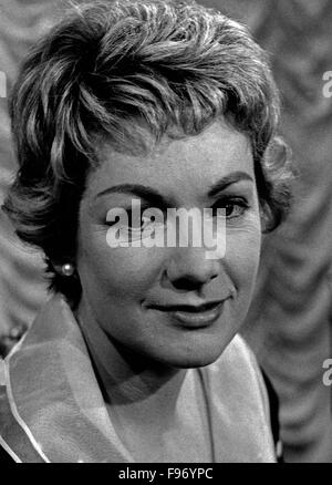 Deutsche Schauspielerin Ruth Leuwerik, 1950er Jahre Deutschland. L'actrice allemande Ruth Leuwerik, l'Allemagne des années 1950. Banque D'Images