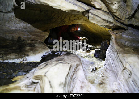 Dans la grotte de calcaire de Purcell, British Columbia, Canada Banque D'Images