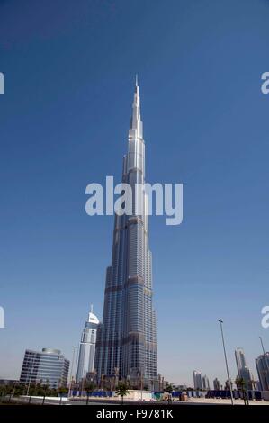 Le Burj Khalifa, achevée en 2010, la structure fait homme le plus grand au monde, DUBAÏ, ÉMIRATS ARABES UNIS Banque D'Images