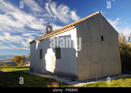 Ombre sur la ruine d'une église à Zagreb, Croatie. Banque D'Images