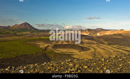 Vue du cratère Hverfjall vers Jardbodin, Islande Banque D'Images