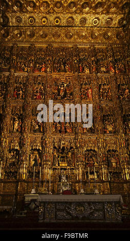 Maître-Autel dans la Cathédrale de Séville, Andalousie, Espagne UE Banque D'Images