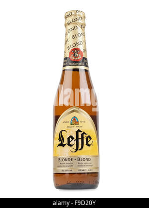 Bouteille de bière Leffe. La Leffe est une bière de marque appartenant à InBev Belgium commercialisés comme la bière d'Abbaye. Banque D'Images