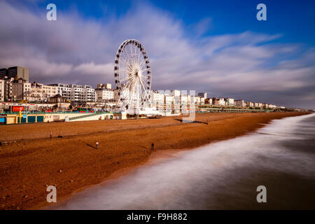 Le front de mer, Brighton, Sussex, UK Banque D'Images