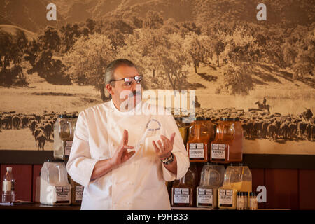 Chef Pascal Gode conférences au Séminaire d'épices BBQ, Bootcamp, The Alisal Guest Ranch, Solvang, Californie Banque D'Images