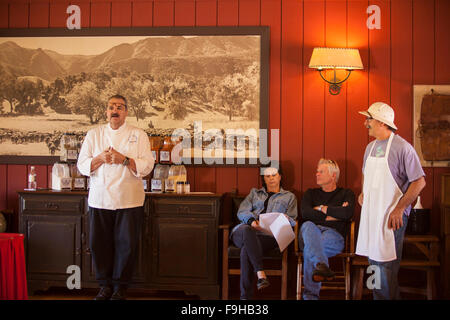 Chef Pascal Gode conférences au Séminaire d'épices BBQ, Bootcamp, The Alisal Guest Ranch, Solvang, Californie Banque D'Images