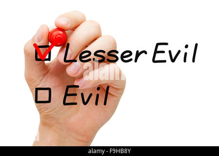 Mettre la main coche avec marqueur rouge sur le moindre mal. Banque D'Images