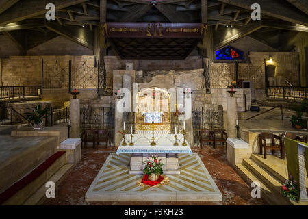 L'intérieur de l'église de l'Annonciation à Nazareth, Israël, Moyen Orient. Banque D'Images