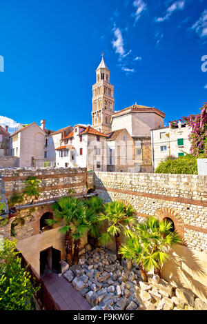 Split architecture historique du palais de Dioclétien, site classé au patrimoine mondial de l'UNESCO, vue verticale, Croatie Banque D'Images