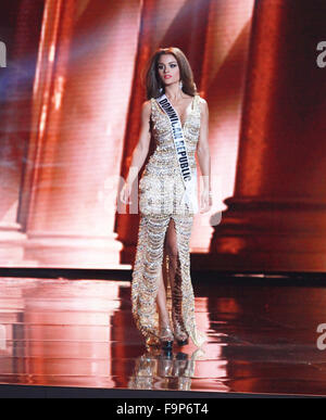 Las Vegas, Nevada, USA. Dec 16, 2015. Miss République Dominicaine Clarissa Molina participe au défilé de Miss Univers 2015 Compétition préliminaire et Costume National Show le 16 décembre 2015 au Théâtre de l'axe à l'intérieur de Planet Hollywood Resort & Casino à Las Vegas au Nevada. Crédit : Marcel Thomas/ZUMA/Alamy Fil Live News Banque D'Images