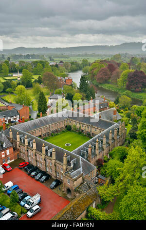 Hereford ; vue depuis la tour de la cathédrale ; Rivière Wye ; UK Banque D'Images