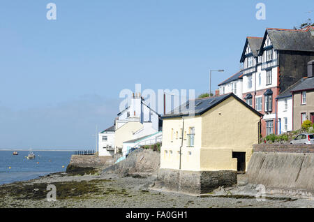 Maisons de Plage, Aberdyfi, ou Aberdovey, rivière Dyfi, Gwynedd, Pays de Galles Banque D'Images