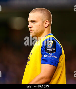 Aviva Stadium de Dublin, Irlande. Dec 19, 2015. La Coupe des champions européens. Leinster contre Toulon. Ian Madigan (Leinster) Credit : Action Plus Sport/Alamy Live News Banque D'Images