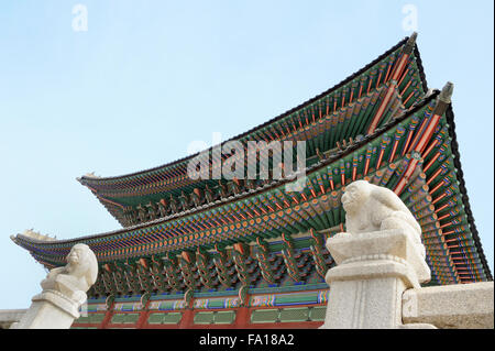 Geunjeongjeon Gyeongbokgung Palace en construction Banque D'Images