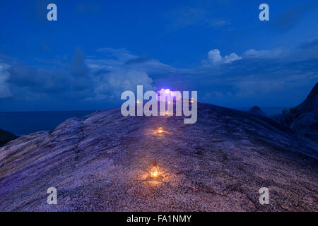 Tableau romantique en bord de mer sur l'île de Koh Samui, Thaïlande Banque D'Images