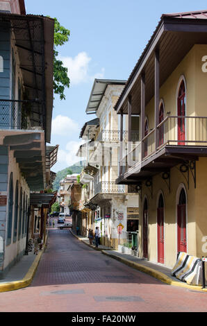 Rue rénovées dans Casco Viejo, la vieille ville, la ville de Panama Banque D'Images